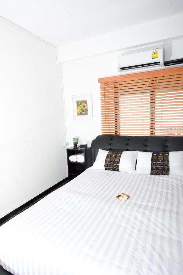 Kayan Hostel Chiang Mai Extérieur photo